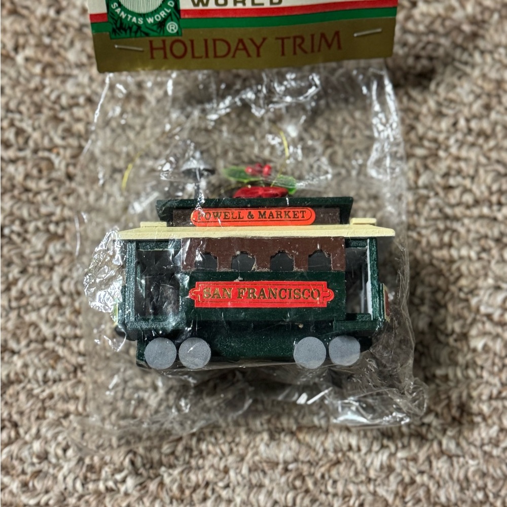 San Francisco Holiday Trim Ornament vintage